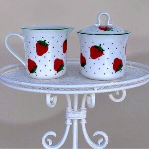 Vintage Rosenthal Netter Strawberry Creamer Sugar Bowl Made in Japan MCM 1960’s